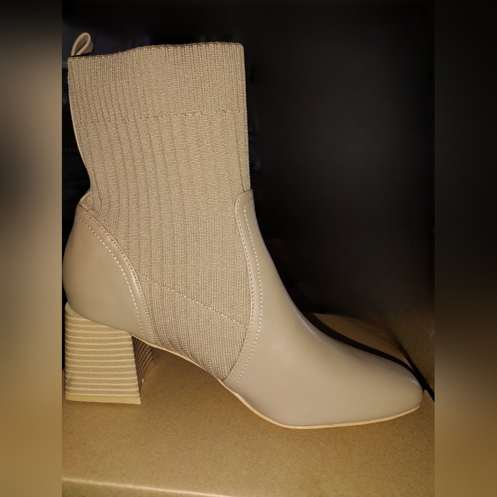 Women's Chelsea boots elastic high top